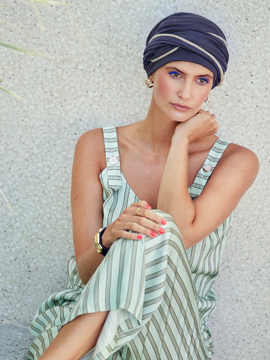 Christine Headwear - Viva Headwear - Emmy V Structure Plisse Turban - Bamboo - ChemoMutsje / Sjaaltje - Kappers Goederen