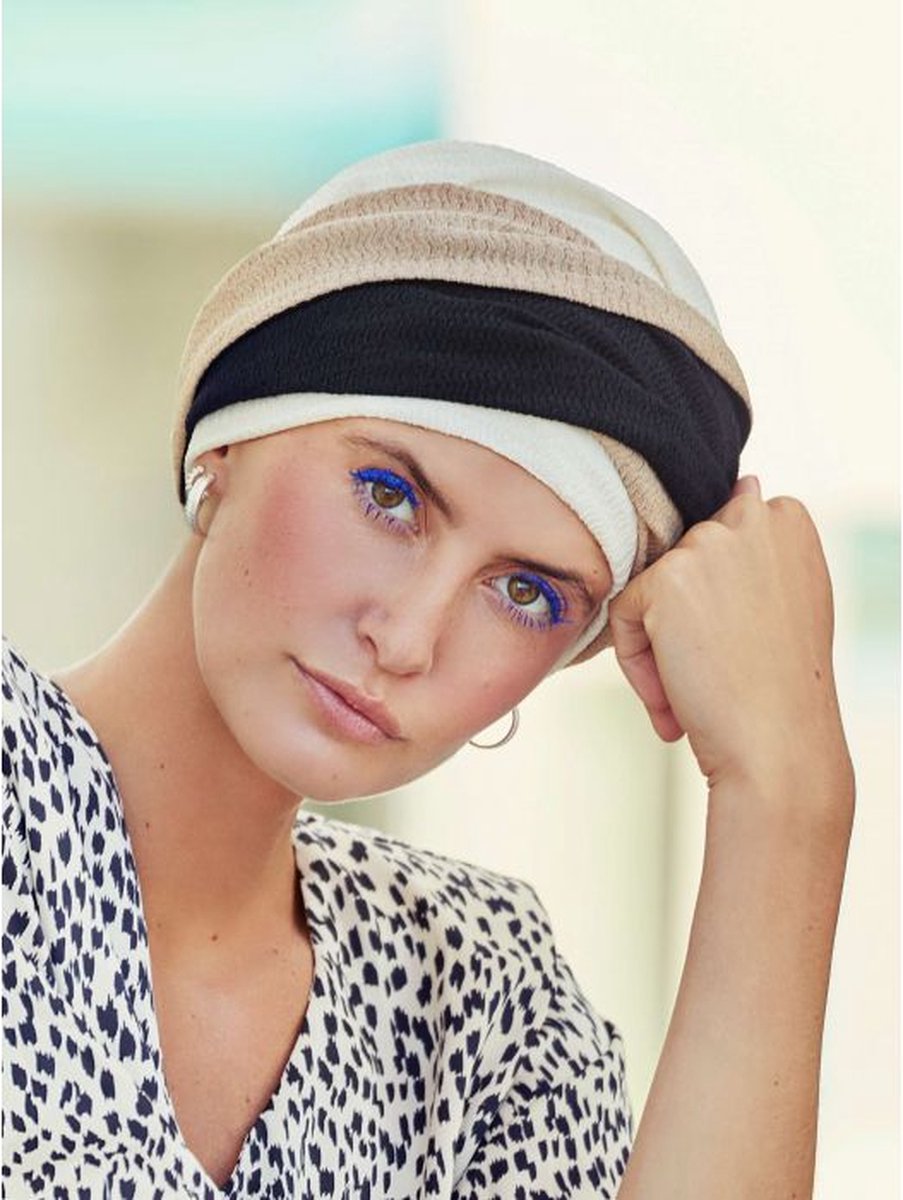 Christine Headwear - Viva Headwear - Emmy V Structure Plisse Turban - Bamboo - ChemoMutsje / Sjaaltje - Kappers Goederen