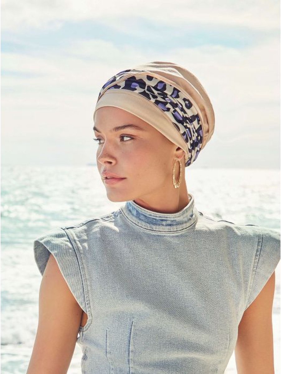 Christine Headwear - Viva Headwear - Emmy V Structure Plisse Turban - Bamboo - ChemoMutsje / Sjaaltje - Kappers Goederen